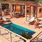Au Paradis Des Campeurs Premium 4* Roquebrune-sur Argens