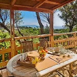 Au Paradis Des Campeurs Premium