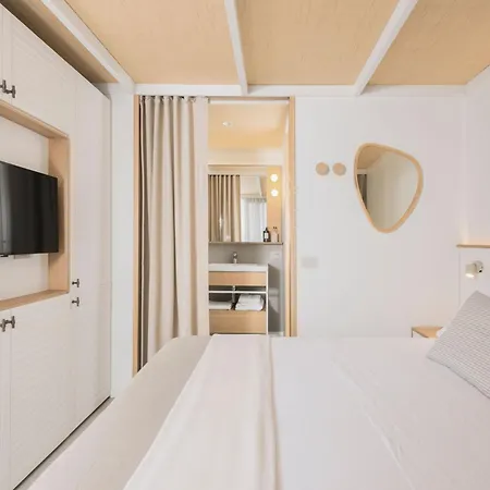 Au Paradis Des Campeurs Premium 4* רוקברון-סור-ארז'נס